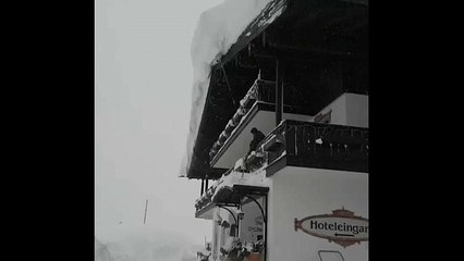 Баварию накрыло снегом