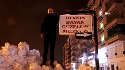 Bitlis’te hayat durdu... Tek katlı evler karda kayboldu