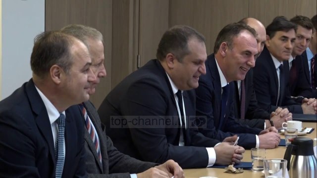 080119 EKIPI NEGOCJATOR 12