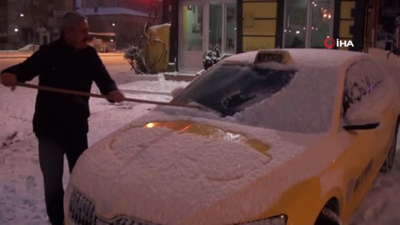 Yozgat'ta Kar Yağışı ve Soğuk Hava Etkisini Sürdürüyor