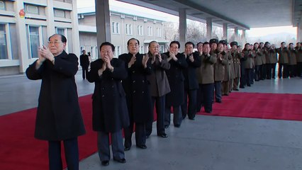 Líder norcoreano realiza visita sorpresa a China