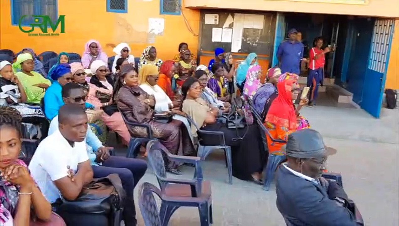 Les pédagogues : Levée des couleurs à L’école XELTU