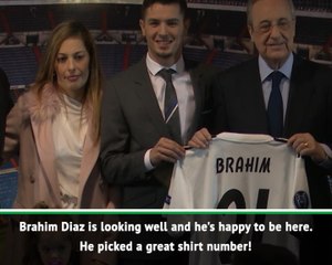 He picked a great shirt number! - Solari on new signing Diaz