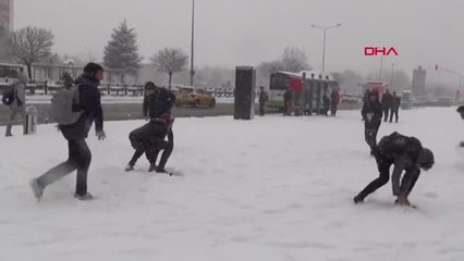 Kayseri'de Eğitime Kar Engeli