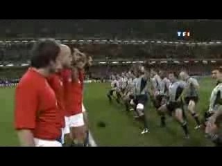 YouTube - HAKA France-All Blacks 6.10.07