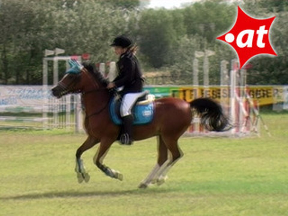 Marina Klann, Springreiten, Burgenland (2007-003)