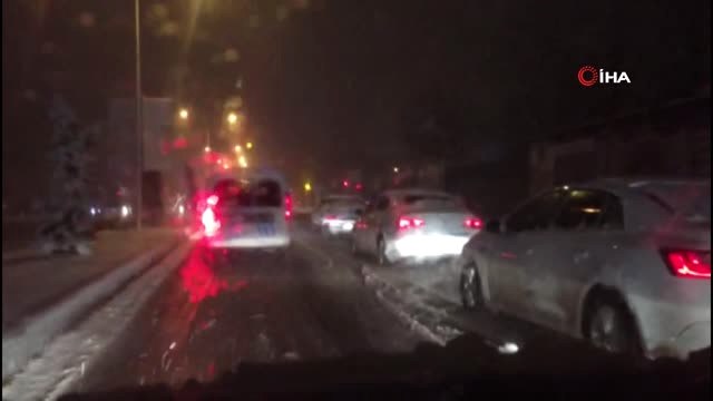 Bingöl- Elazığ Yolu Kar ve Tipi Nedeniyle Ulaşıma Kapatıldı