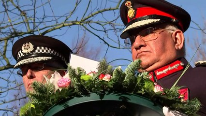 Tributes paid to Kegworth victims 30 years after plane crash