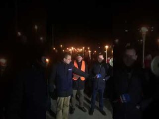 Ora News – Banorët e Astirit marshojnë drejt shtëpisë së Ramës në Surrel