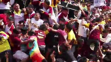 Les catholiques philippins défilent avec le "Nazaréen Noir"