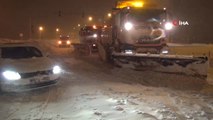 Kar ve Tipi Nedeniyle Kapatılan Yollar Kontrollü Olarak Açıldı