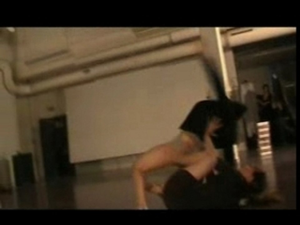 Brro-checked, contemporary dance piece
