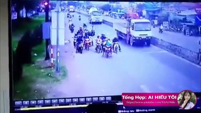 Vụ container ủi loạt xe: cận cảnh người đàn ông may mắn nhất thoát chết trong gang tấc