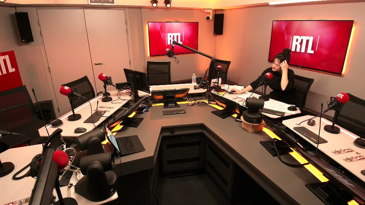 Pays-Bas : les plages des îles Wadden envahies d'objets tombés d'un cargo géant