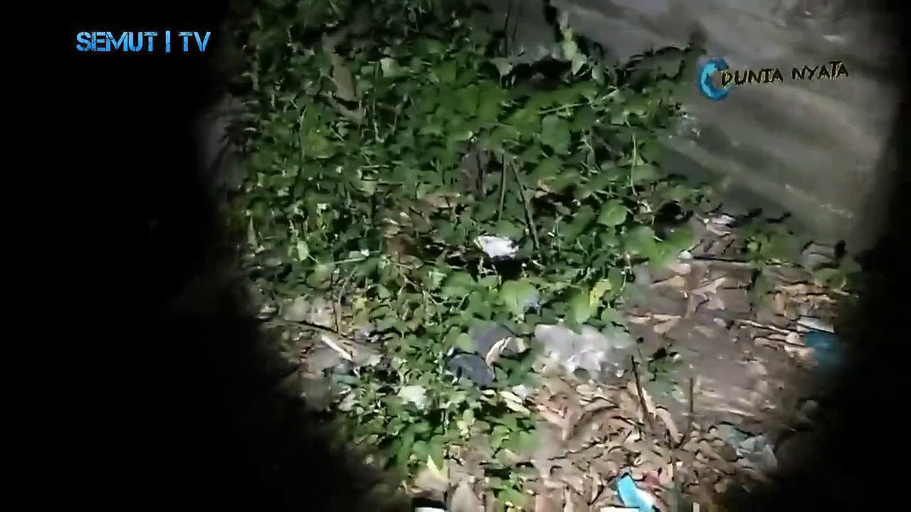 Orang ANEH Kunt!Lanak di ajak Selfi dan di Gebuk  Pake Batang Tebu