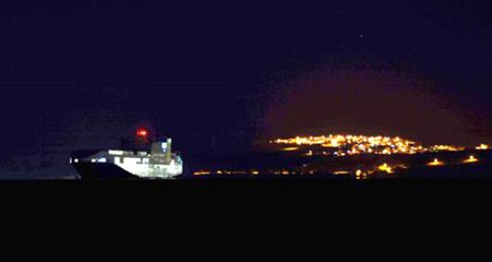 Çanakkale Boğazı'nda Bir Yük Gemisinde Yangın Çıktı! Çok Sayıda Ekip Gönderildi