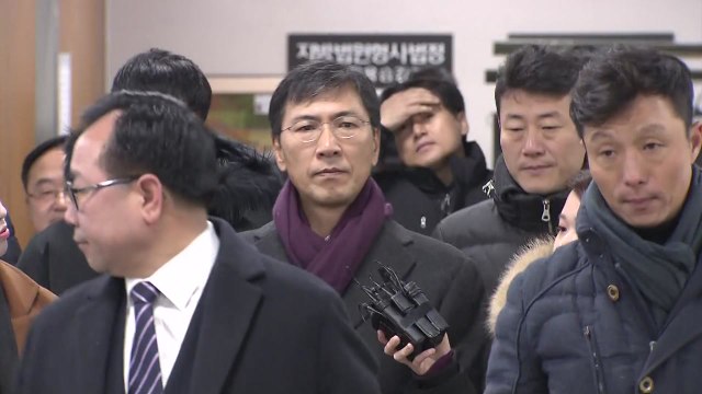 안희정, 2심 결심공판 출석 드릴 말씀 없다 / YTN