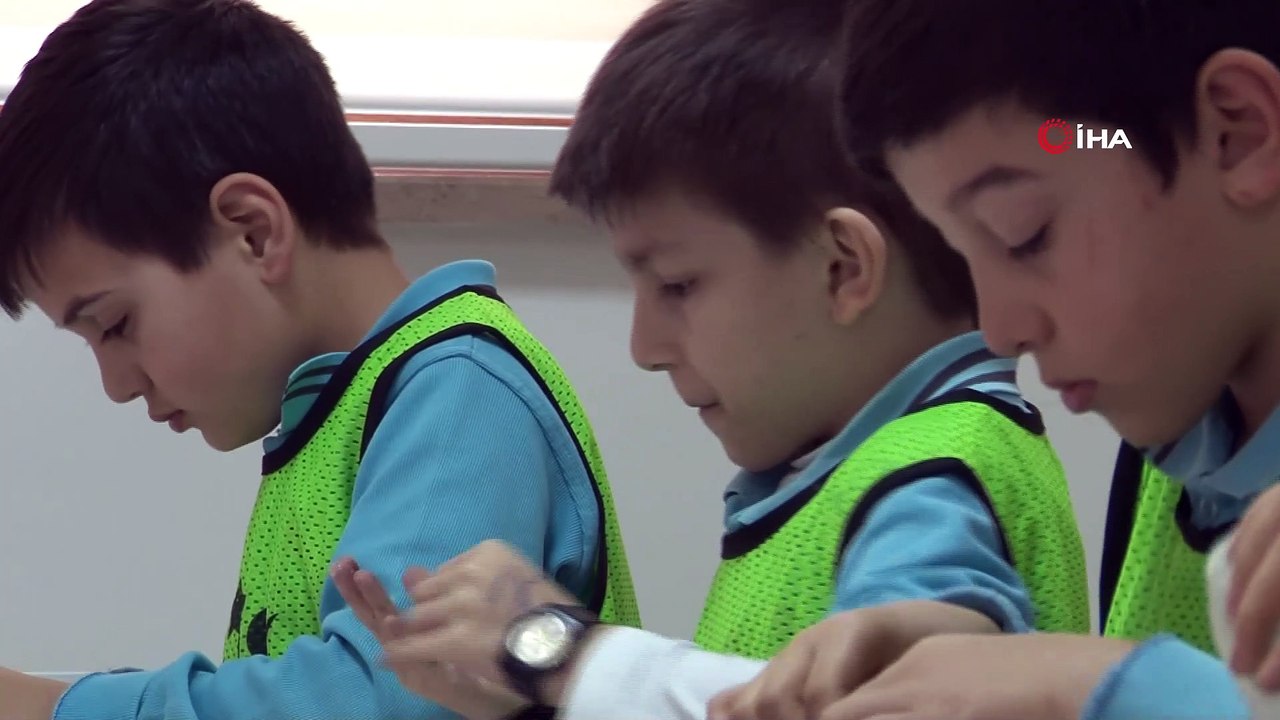 - İlkokul öğrencilerinden poşete karşı ‘kese kağıdı’