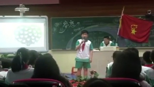 Bài phát biểu của cậu học trò khiến CĐM chấn động