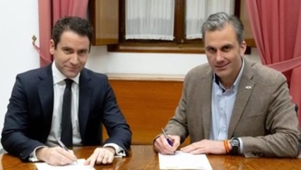 PP y Vox reanudan la reunión para negociar la investidura de Moreno