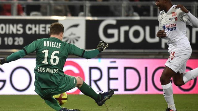 18e j. (en retard) - Moulin : Butelle nous a permis de ramener un point