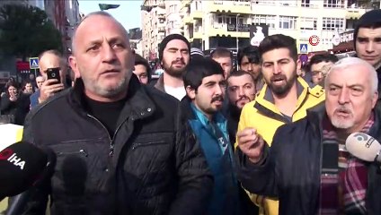 Emniyet önüne gelen vatandaşlar isyan etti... Kayıp anne ve kızı olayında gözaltına alınan enişte ve eşi emniyete getirildi