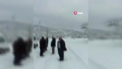 Tokat'ta Yolda Kalan Araçlar Kurtarıldı