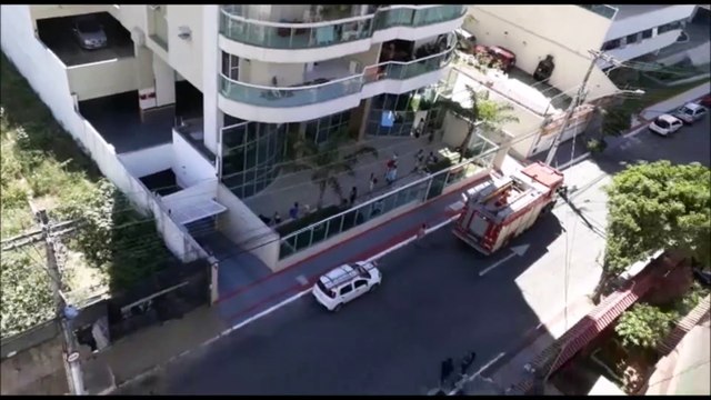 Incêndio em prédio de Itapoã, em Vila Velha