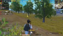 Pubg Mobile Game Running from 4 Enemies with Half Hp in Classic Match