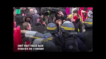 Macron à Créteil: tensions entre gilets jaunes et forces de l'ordre