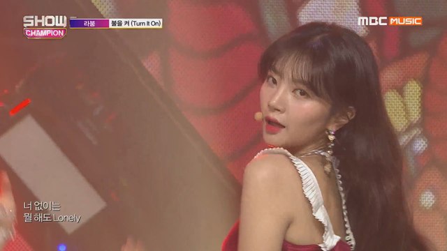 Show Champion EP.298 LABOUM - Turn It On