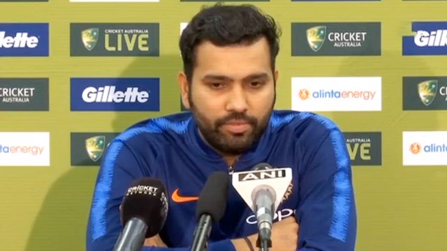 India Vs Australia, 1st ODI: MS Dhoni brings calmness in the team says Rohit Sharma| वनइंडिया हिंदी