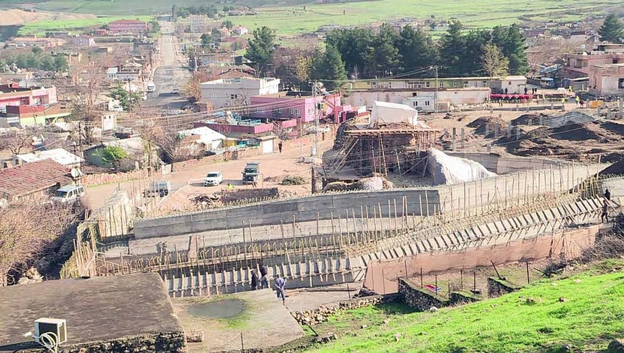 Antike Stadtfestung in der Türkei muss Staudamm weichen