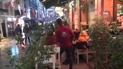 İstiklal Caddesi'ndeki Lüks Mekanlara Dadanan Dilenci Yakalandı