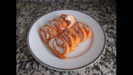 Piquillo peppers cake filled with cream cheese and prawns