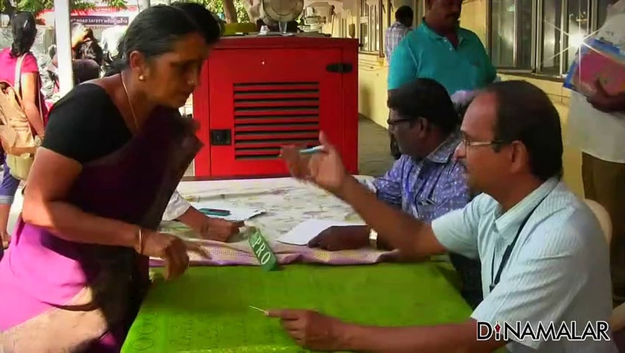 ஆன்லைனில் பேமென்ட் RTO ஆபீஸ்களில் லஞ்சம் ஒழிந்ததா? - நேரடி ரிப்போர்ட்