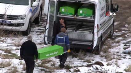 Köpeklerin öldürdüğü gencin ailesi taziyeleri kabul ediyor