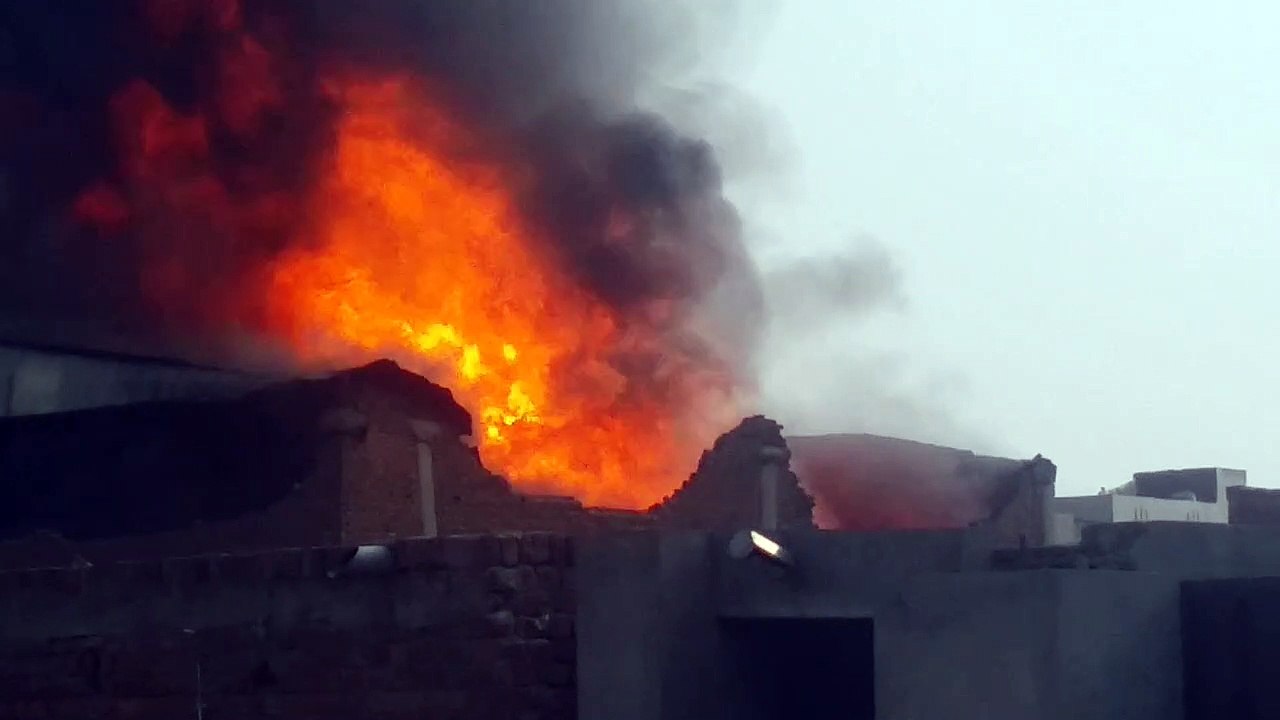house on fire omg