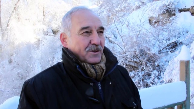 Sızır Şelalesi dondu - SİVAS