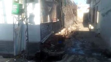 This is what Paris is? Citizen exposes horrible condition of streets in Raiwind, Lahore