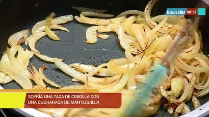 Le enseñamos a preparar perros calientes brasileños