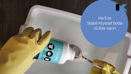 Få misfargede glass fine igjen med krystallsoda