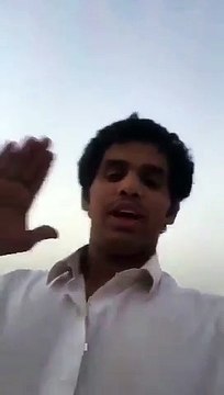 Se laver les cheveux avec de l'urine de chameau