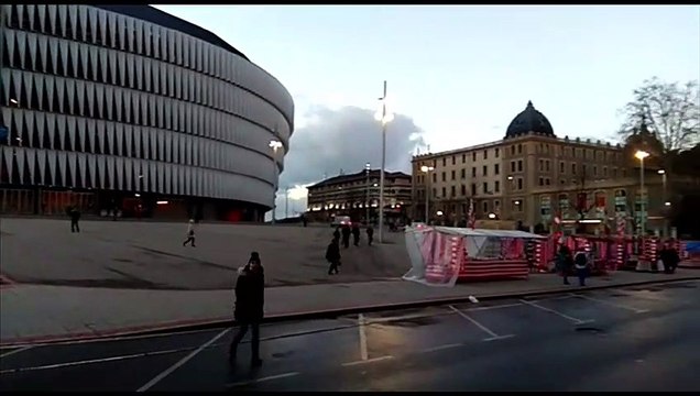Athletic-Sevilla (Copa del Rey 2018/19): Poco Ambiente en los Aledaños de San Mamés en la Previa