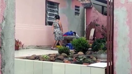 Homem fica ferido ao cair de escada no Brasília