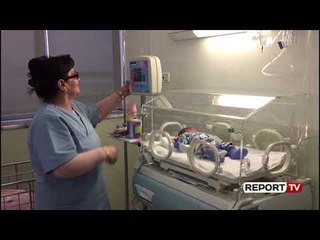 E bllokuar nga dëbora/ Zjarrfikësit transportojnë në spital vajzën e sëmurë në Gjirokastër