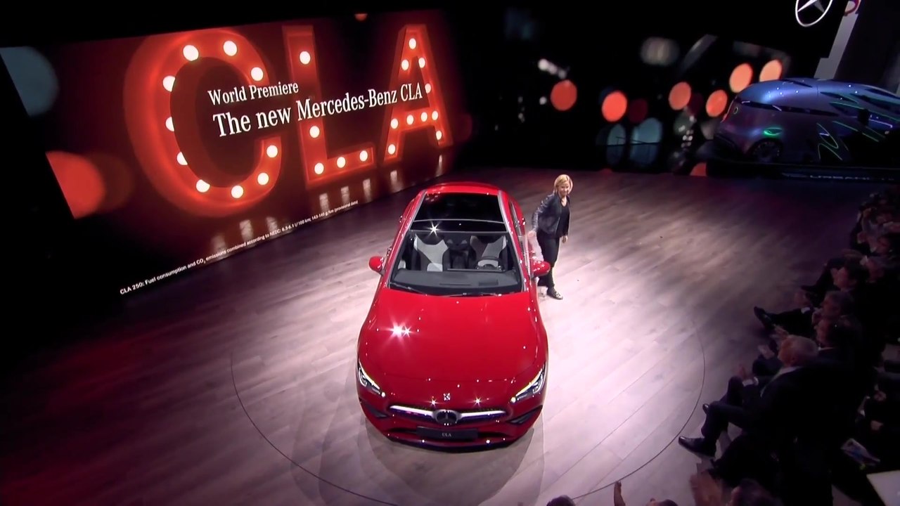 World premiere of the Mercedes-Benz CLA at the CES - Best-Of