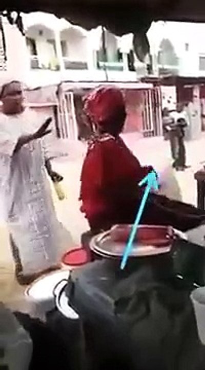 Deux mères de famille se donnent en spectacle à cause du combat Modou Lo VS Ball (1)