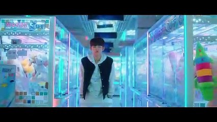 TXT (투모로우바이투게더) ‘Introduction Film - What do you do’ - 연준 (YEONJUN)