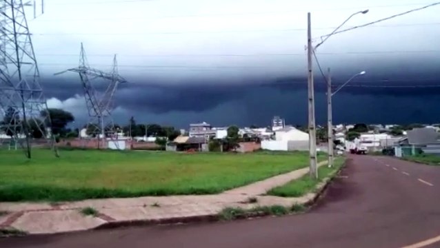 Internautas registram belas imagens da chegada da chuva em Cascavel